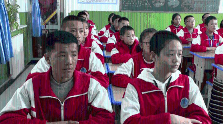 救援外星小怪物